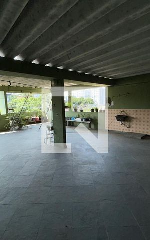 Casa à venda com 373m², 3 quartos e 3 vagasTerraço