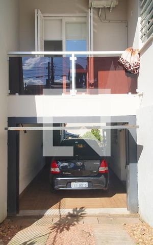 Casa à venda com 124m², 3 quartos e 3 vagas Casa à venda com 124m², 3 quartos e 3 vagasGaragem