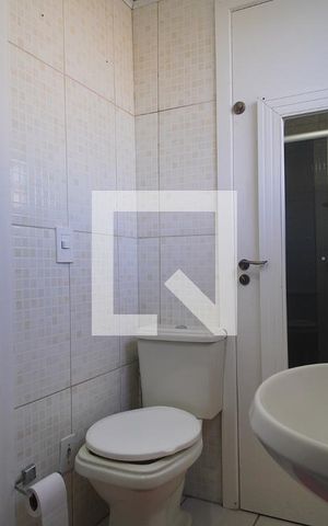 Casa à venda com 124m², 3 quartos e 3 vagas Casa à venda com 124m², 3 quartos e 3 vagasBanheiro 2