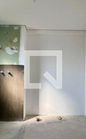 Apartamento à venda com 104m², 2 quartos e 1 vaga Apartamento à venda com 104m², 2 quartos e 1 vagaBanheiro da Suíte 2