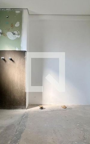 Apartamento à venda com 104m², 2 quartos e 1 vaga Apartamento à venda com 104m², 2 quartos e 1 vagaBanheiro da Suíte 2