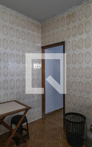 Casa à venda com 260m², 4 quartos e 4 vagas Casa à venda com 260m², 4 quartos e 4 vagasCozinha