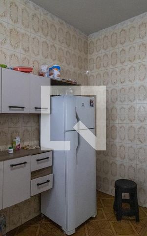 Casa à venda com 260m², 4 quartos e 4 vagas Casa à venda com 260m², 4 quartos e 4 vagasCozinha
