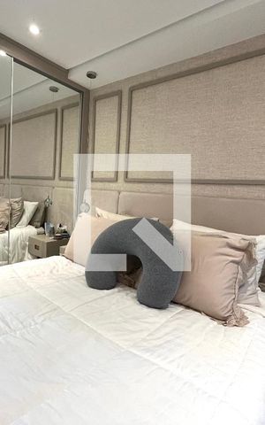 Apartamento à venda com 100m², 2 quartos e 1 vaga Apartamento à venda com 100m², 2 quartos e 1 vagaSuite