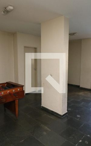 Apartamento à venda com 48m², 2 quartos e sem vagaÁrea comum
