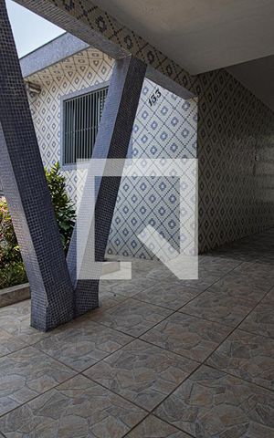Casa à venda com 120m², 2 quartos e 2 vagas Casa à venda com 120m², 2 quartos e 2 vagasgaragem_2