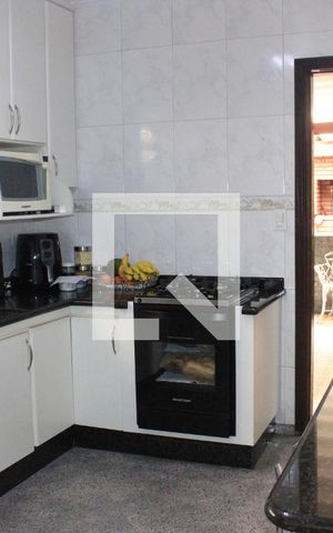 Casa à venda com 160m², 2 quartos e 2 vagasCozinha
