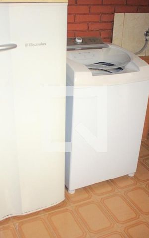 Casa à venda com 160m², 2 quartos e 2 vagasÁrea de serviço/ Lavanderia