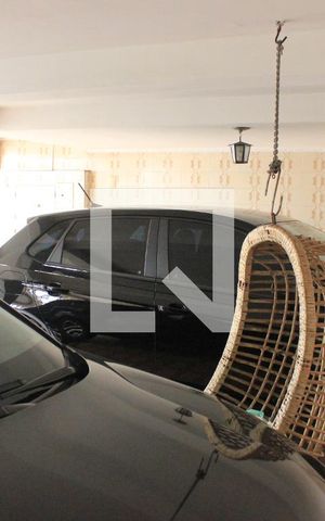 Casa à venda com 160m², 2 quartos e 2 vagasGaragem