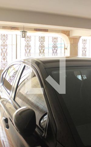 Casa à venda com 160m², 2 quartos e 2 vagasGaragem