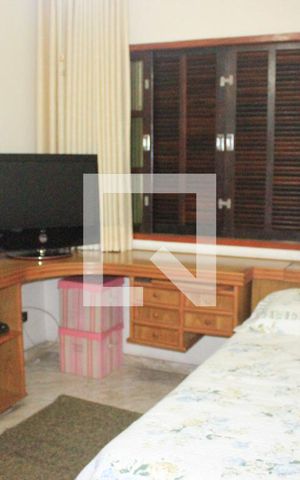 Casa à venda com 160m², 2 quartos e 2 vagasQuarto 1