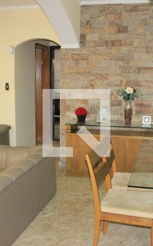 Casa à venda com 160m², 2 quartos e 2 vagasSala