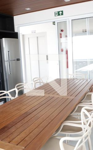 Apartamento à venda com 55m², 2 quartos e 1 vagaÁrea comum