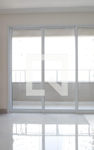 Apartamento à venda com 55m², 2 quartos e 1 vagaSala/Cozinha