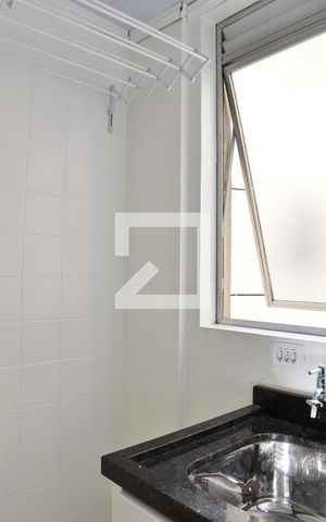 Casa para alugar com 58m², 3 quartos e 1 vagaÁrea de serviço