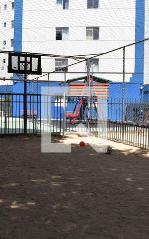 Casa para alugar com 58m², 3 quartos e 1 vagaQuadra de esportes