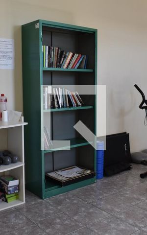 Casa para alugar com 58m², 3 quartos e 1 vagaÁrea comum - Academia