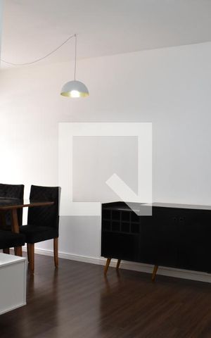 Casa para alugar com 58m², 3 quartos e 1 vagaSala