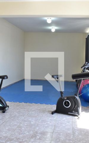 Casa para alugar com 58m², 3 quartos e 1 vagaÁrea comum - Academia
