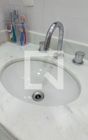 Apartamento à venda com 87m², 3 quartos e 2 vagasBanheiro 2