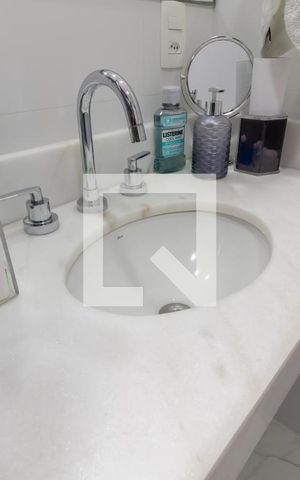 Apartamento à venda com 87m², 3 quartos e 2 vagasBanheiro da Suíte