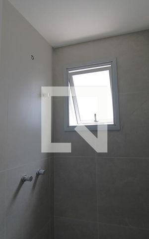 Apartamento à venda com 155m², 3 quartos e 3 vagasÁrea do box banheiro da suíte 1