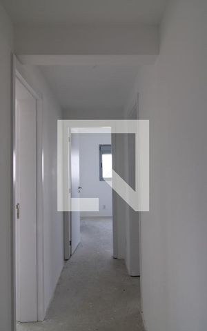 Apartamento à venda com 155m², 3 quartos e 3 vagasCorredor entre as suítes
