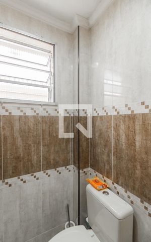 Casa à venda com 145m², 3 quartos e 3 vagas Casa à venda com 145m², 3 quartos e 3 vagasLavabo