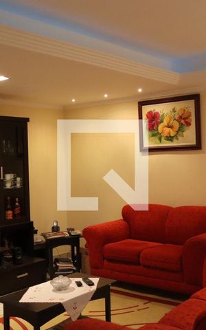 Casa à venda com 150m², 4 quartos e 1 vagaSala