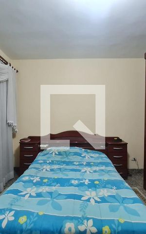 Casa à venda com 150m², 4 quartos e 1 vaga Casa à venda com 150m², 4 quartos e 1 vagaQuarto1