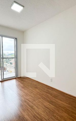 Apartamento para alugar com 32m², 1 quarto e sem vaga Apartamento para alugar com 32m², 1 quarto e sem vagaSuíte