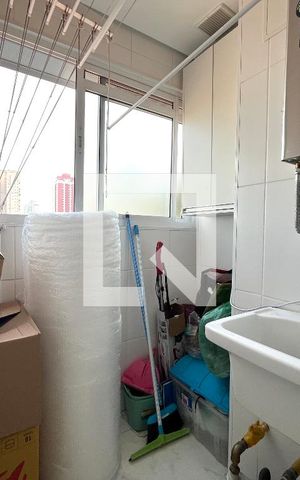 Apartamento à venda com 42m², 1 quarto e sem vaga Apartamento à venda com 42m², 1 quarto e sem vagaÁrea de Serviço