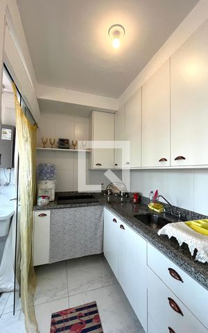 Apartamento à venda com 42m², 1 quarto e sem vaga Apartamento à venda com 42m², 1 quarto e sem vagaCozinha