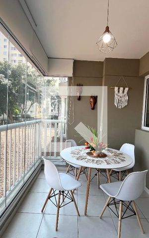 Apartamento à venda com 42m², 1 quarto e sem vaga Apartamento à venda com 42m², 1 quarto e sem vagaVaranda Sala