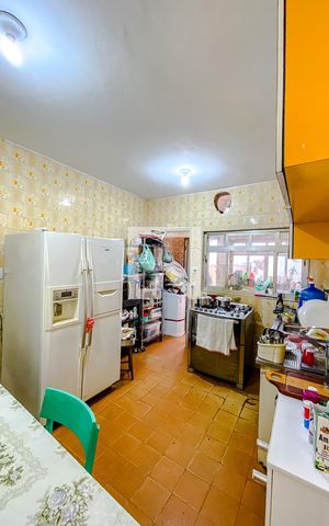 Casa à venda com 231m², 4 quartos e sem vagaCozinha