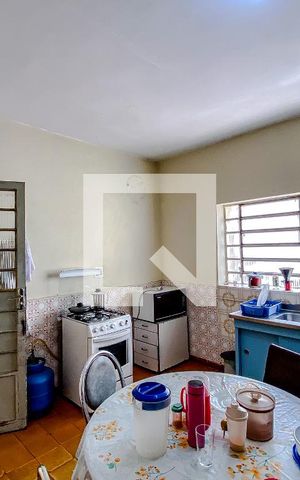 Casa à venda com 231m², 4 quartos e sem vagaCozinha 2