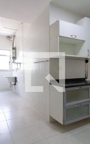 Apartamento para alugar com 95m², 3 quartos e 1 vaga Apartamento para alugar com 95m², 3 quartos e 1 vagaDetalhe da cozinha