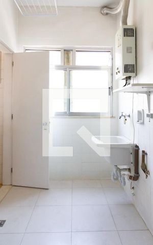 Apartamento para alugar com 95m², 3 quartos e 1 vaga Apartamento para alugar com 95m², 3 quartos e 1 vagaÁrea de serviço