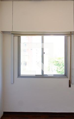 Apartamento para alugar com 95m², 3 quartos e 1 vaga Apartamento para alugar com 95m², 3 quartos e 1 vagaDetalhe da suíte