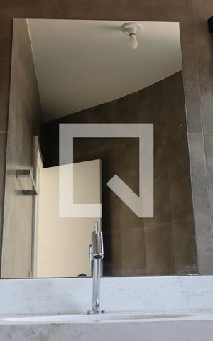 Casa para alugar com 70m², 2 quartos e sem vagaBanheiro da Suíte