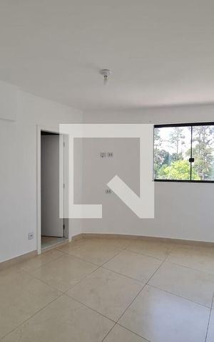 Casa para alugar com 70m², 2 quartos e sem vaga Casa para alugar com 70m², 2 quartos e sem vagaSuíte
