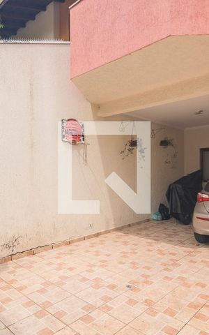 Casa à venda com 160m², 3 quartos e 4 vagasGaragem