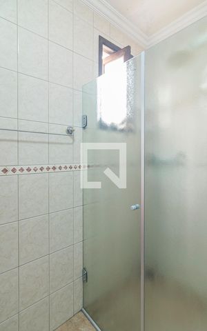 Casa à venda com 160m², 3 quartos e 4 vagasBanheiro da Sutie 2