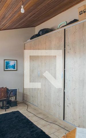 Casa à venda com 160m², 3 quartos e 4 vagasSótão