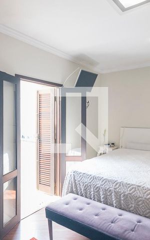 Casa à venda com 160m², 3 quartos e 4 vagasQuarto 3 Suite