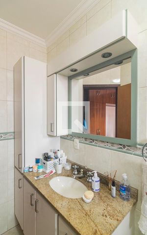 Casa à venda com 160m², 3 quartos e 4 vagasBanheiro da Suite 1
