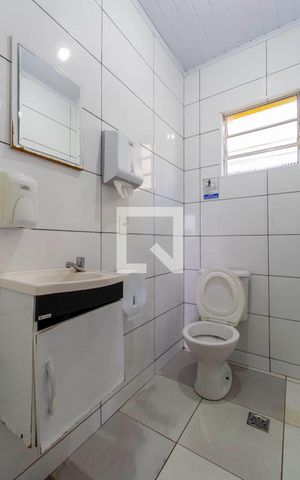 Apartamento à venda com 45m², 2 quartos e sem vaga Apartamento à venda com 45m², 2 quartos e sem vagaÁrea Comum - Churrasqueira Lavabo