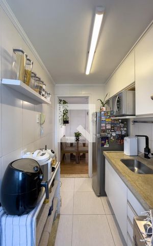Apartamento à venda com 45m², 2 quartos e sem vaga Apartamento à venda com 45m², 2 quartos e sem vagaCozinha e Área de Serviço