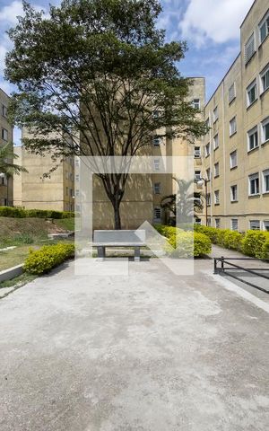 Apartamento à venda com 45m², 2 quartos e sem vaga Apartamento à venda com 45m², 2 quartos e sem vagaÁrea Comum