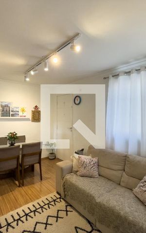 Apartamento à venda com 45m², 2 quartos e sem vaga Apartamento à venda com 45m², 2 quartos e sem vagaSala